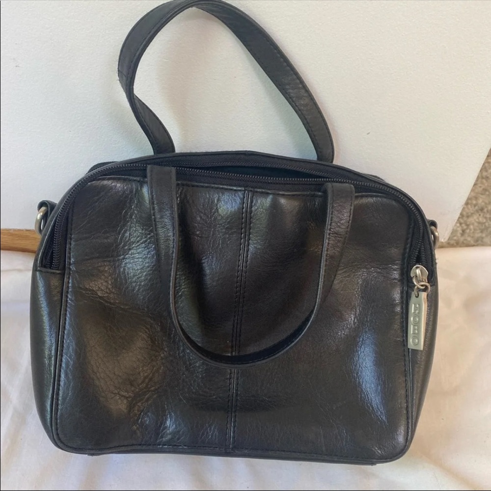 Hobo international bag EUC black leather purse